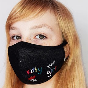 Захисні маски для дітей та дорослих